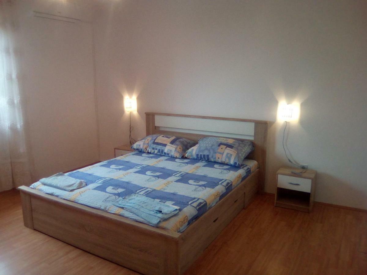 Apartment Damir Сень Екстер'єр фото